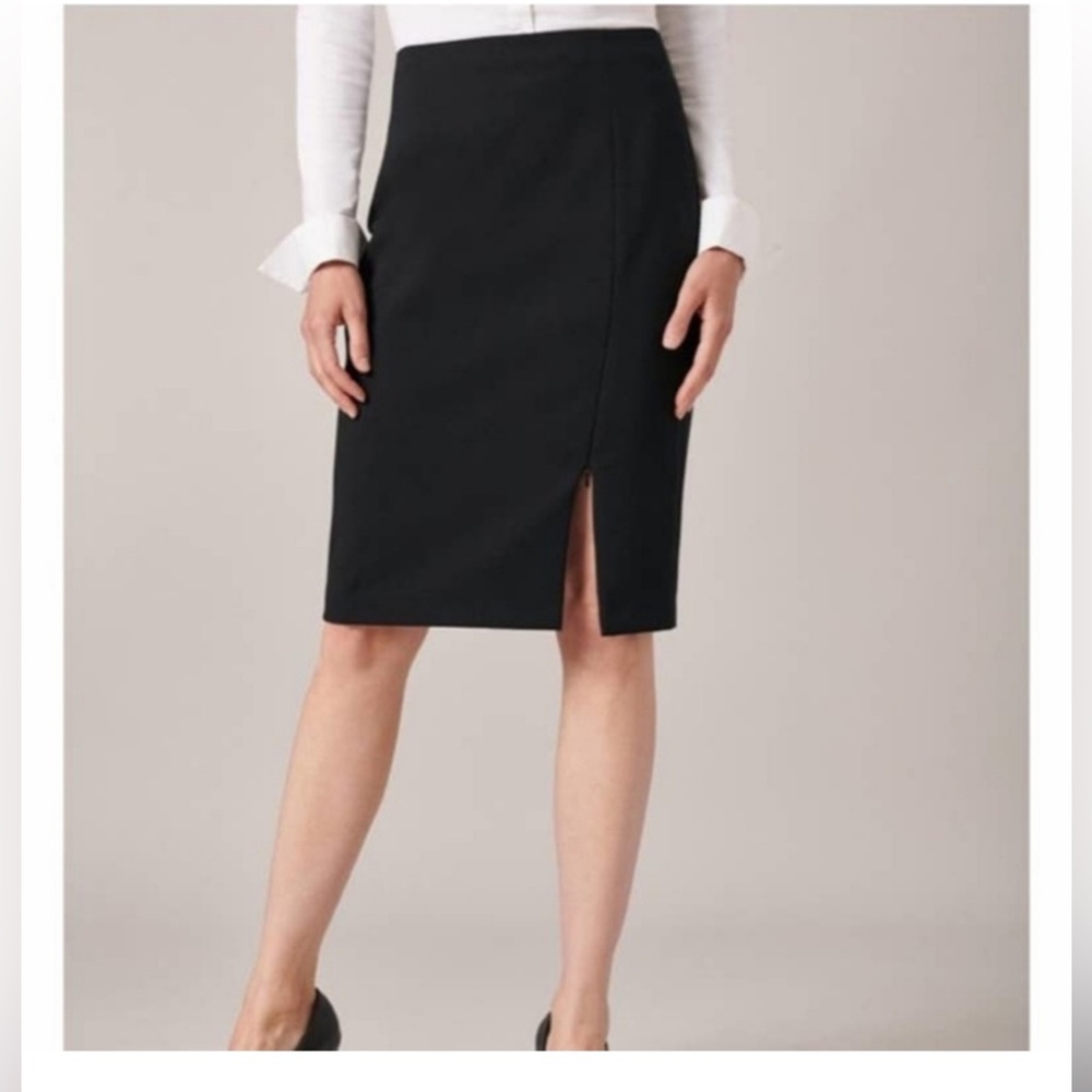 Anne Fontaine Abella Skirt Black Size 40 NWT